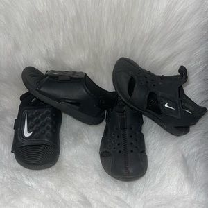 Toddler Nike Sandles bundle